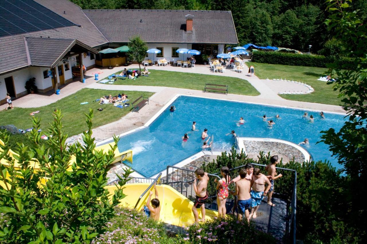 Das Kleine Berghotel Liesing Dış mekan fotoğraf