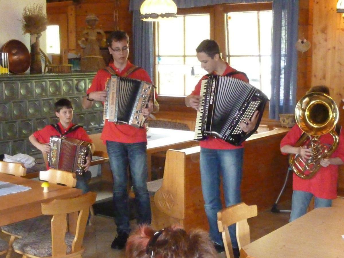 Das Kleine Berghotel Liesing Dış mekan fotoğraf